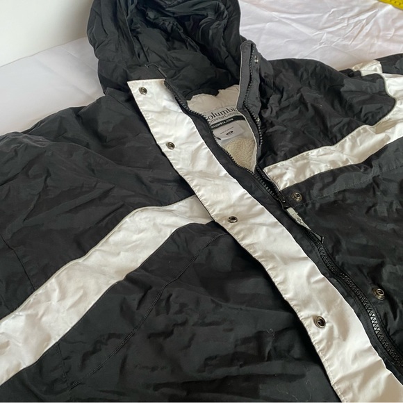 Women’s Columbia jacket - Picture 4 of 8